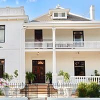 laredo-mansion-1.jpg