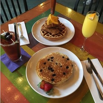 lolita-bistro-1.jpg