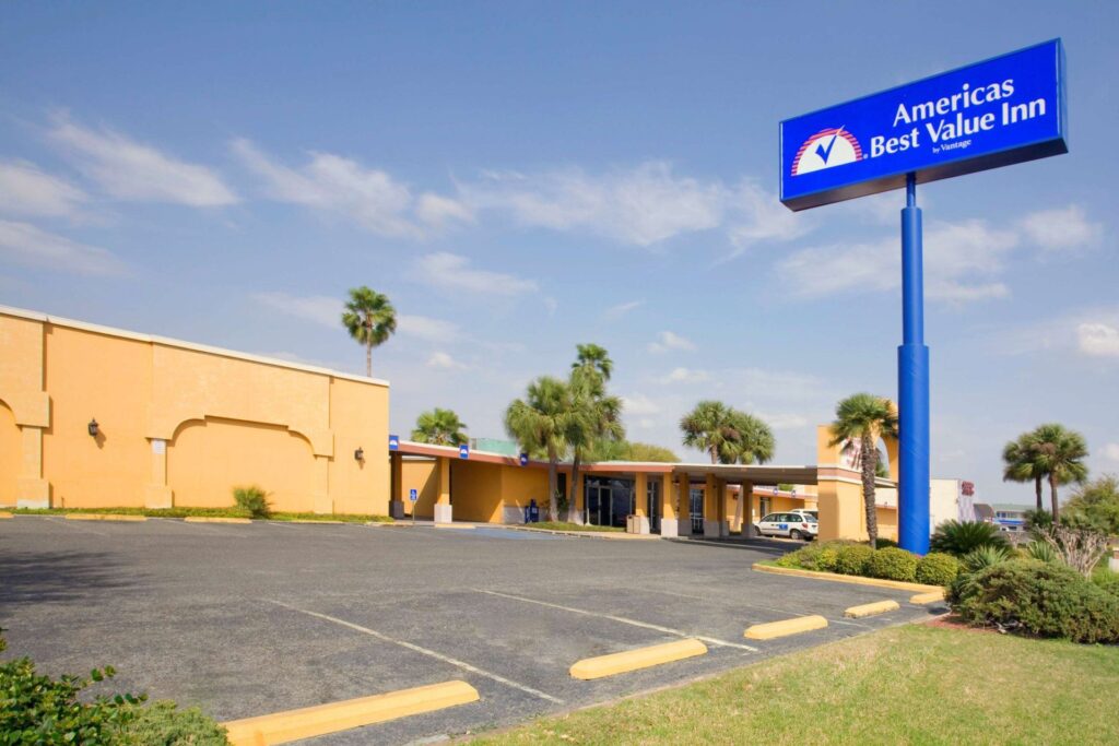abvi_laredo_image_exterior-1